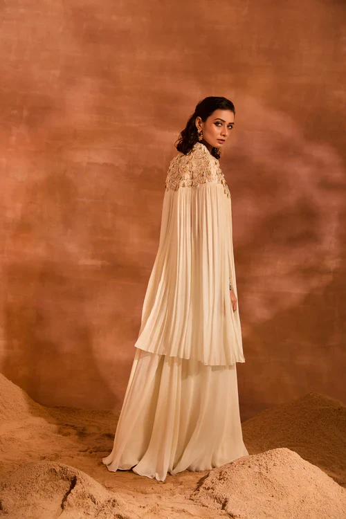 Alicia Cape Set - Image 7