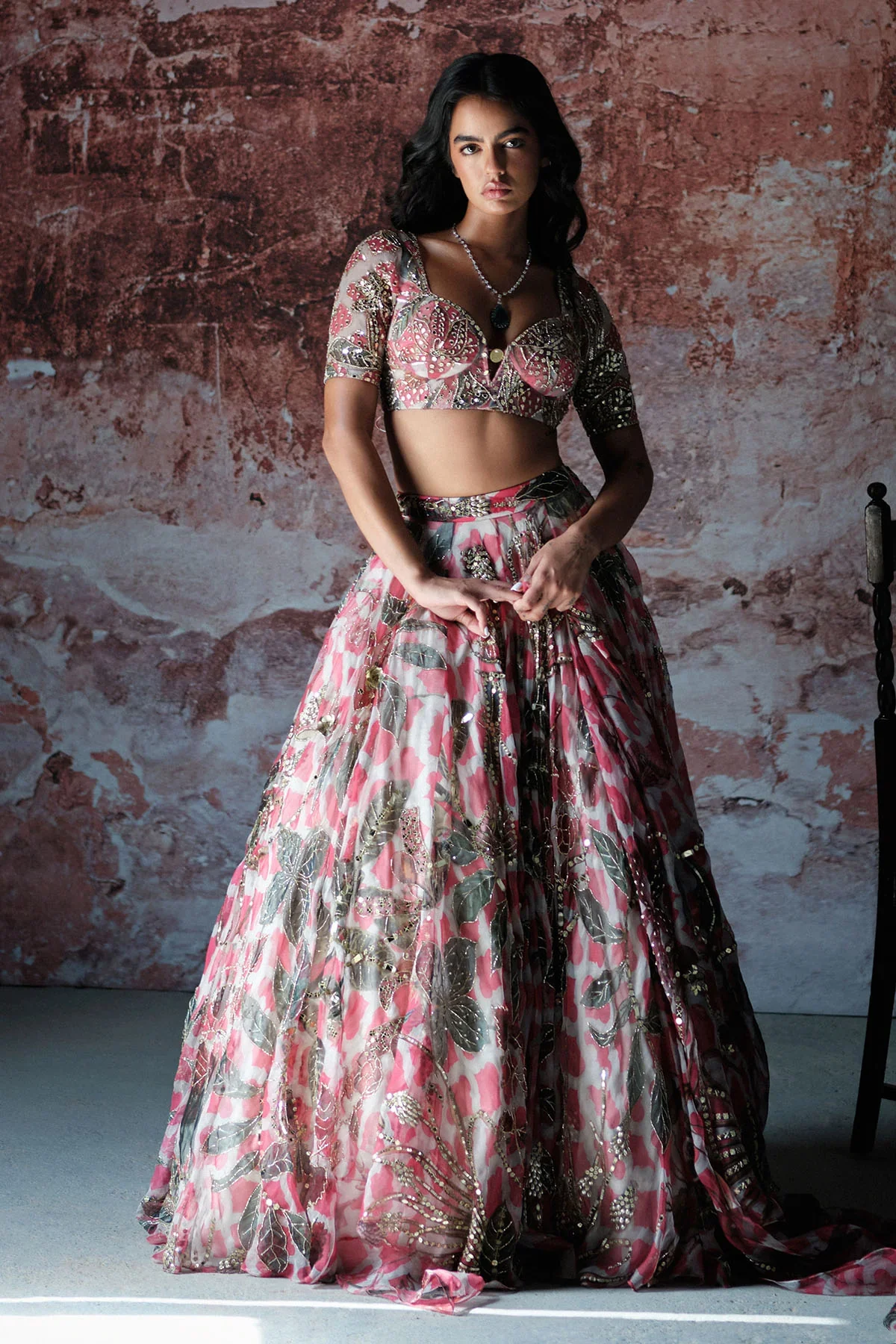 ASHVI - Embroidered Blouse Lehenga