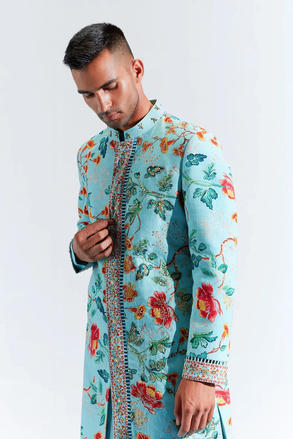 Asim Blue Embroidered Kurta - Image 4