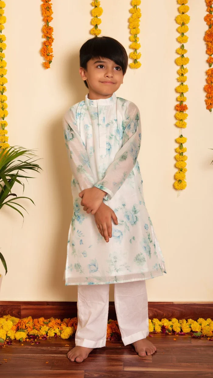 Bachpan Falak Kurta Pant Set - Image 3
