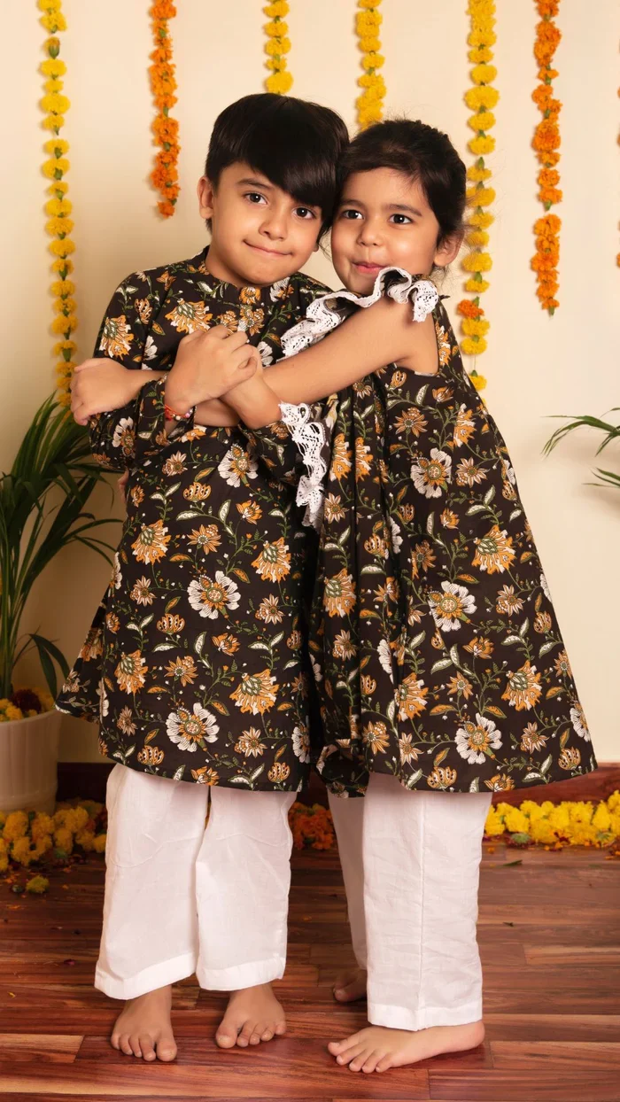 Bachpan roop rang frock pant set for girls - Image 3