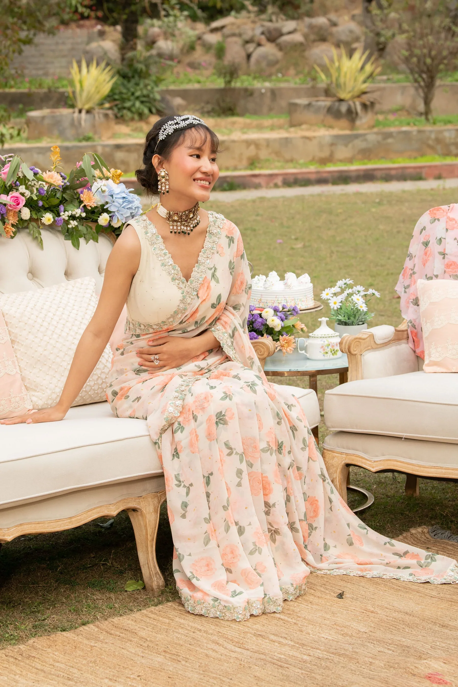 Beige Citrus Rose Sequin Flower Saree - Image 5