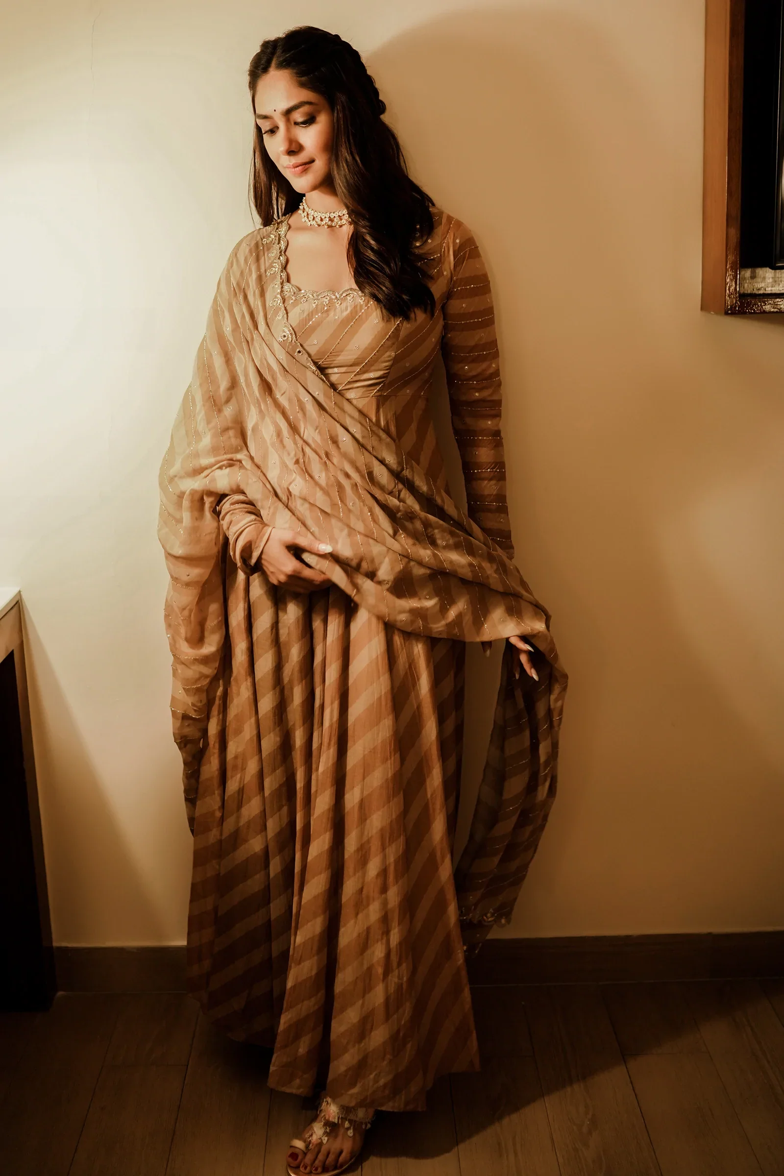 Beige Cotton Silk Anarkali Set - Image 3