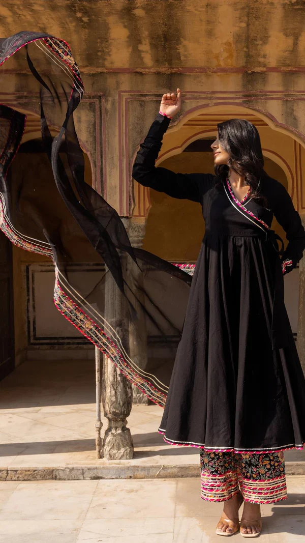Black Rose Cotton Angrakha Set - Image 4