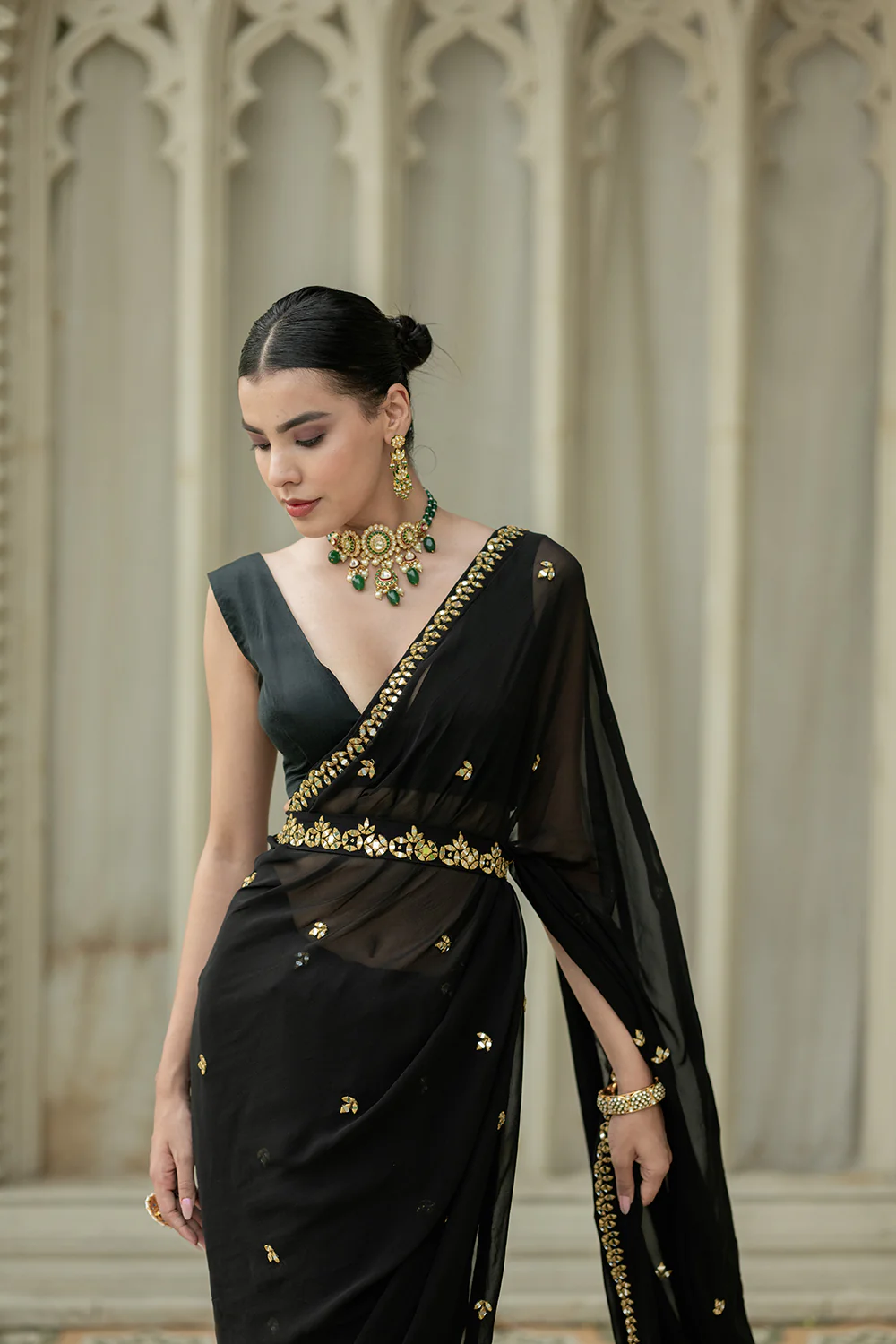 Black Saree - Image 5