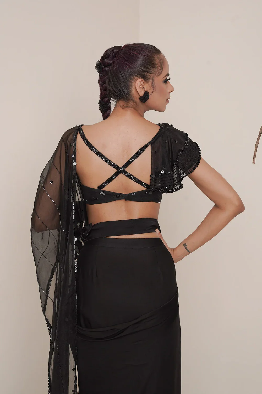 Black Saree - Image 3