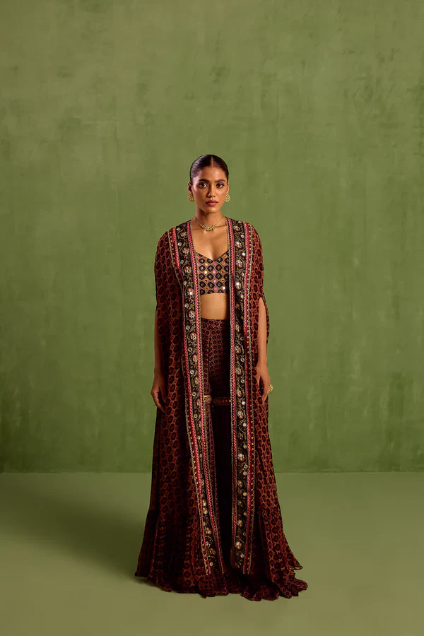 Black Viscose Chinon Embellished Bead Geometric Printed Asymmetric Gharara Set - Image 5