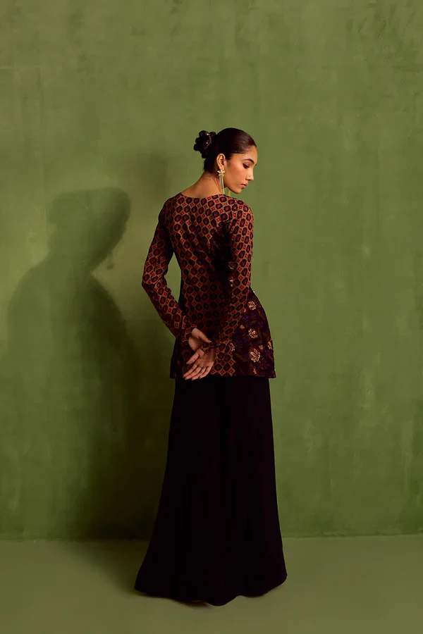 Black Viscose Chinon Print Sequins Notched Hand Embroidered Kurta With Sharara - Image 5