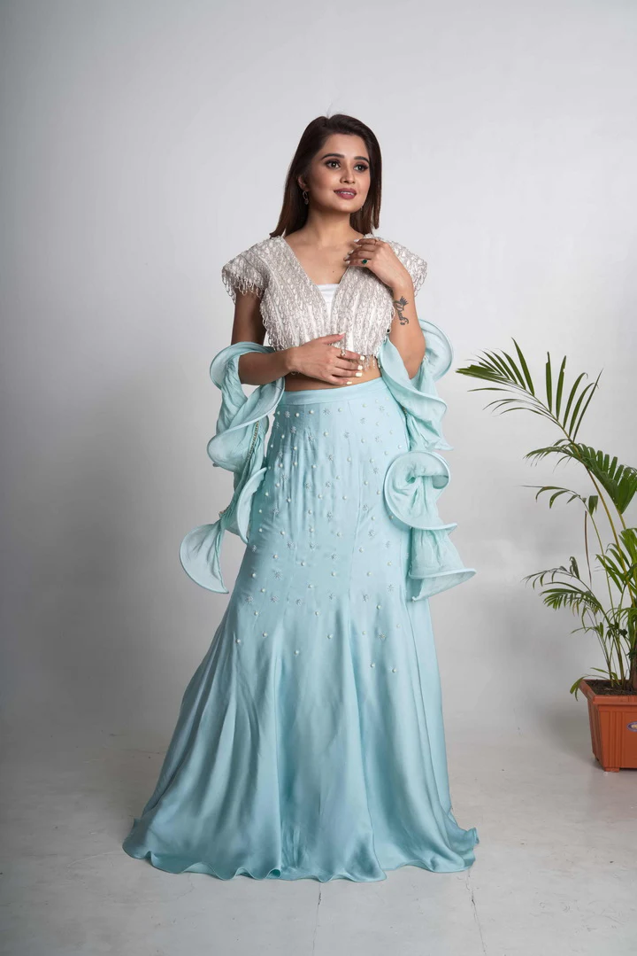 Blue Crepe Fish-Cut Lehenga Set - Image 4