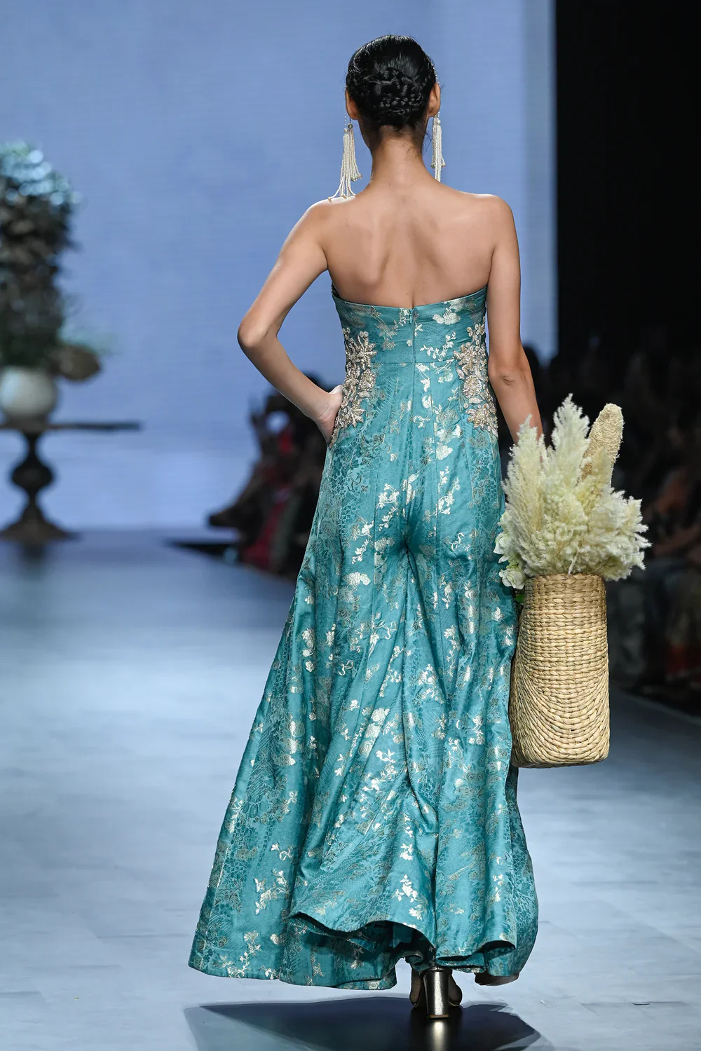 Blue Russian Jacquard Woven Floral Sweetheart Neck Jumpsuit - Image 5