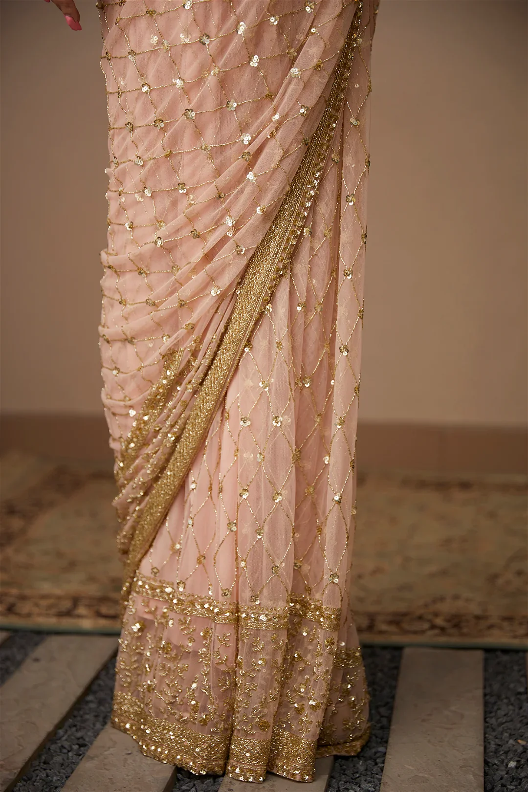 Blush Pink Saree Set - Image 4