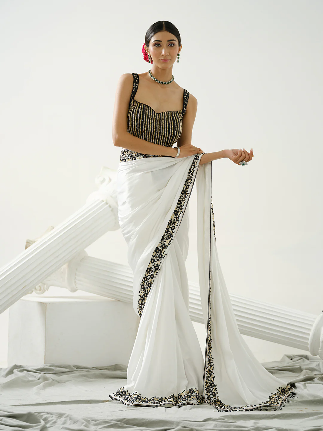 Carol White Floral Border Saree - Image 3