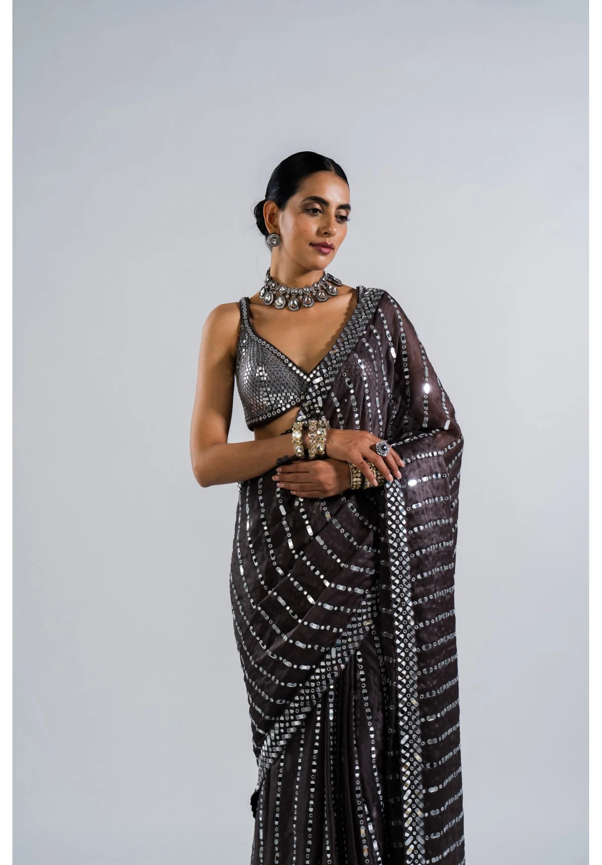 Charcoal Grey Heavy Mirror Work Saree With Metallic Blouse - Image 4