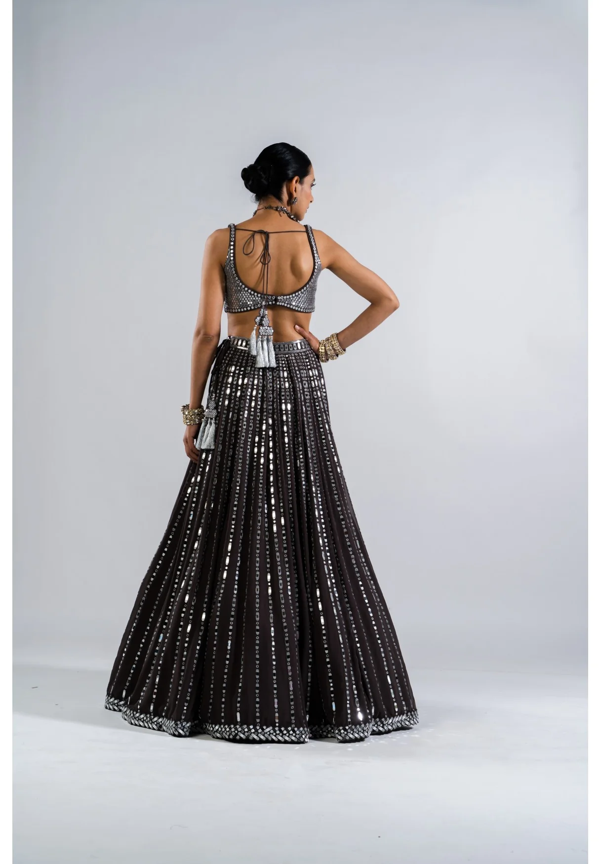 Charcoal Grey Linear Drop Lehenga With Metallic Blouse - Image 5