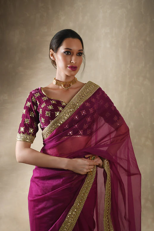 Clover Sari Set - Image 4