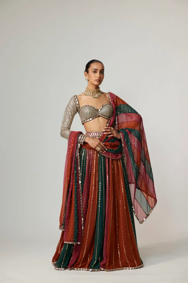 Cranberry Lehenga Pants With Sweetheart Neck Fullsleeve Blouse - Image 3