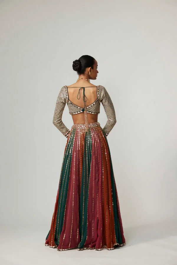 Cranberry Lehenga Pants With Sweetheart Neck Fullsleeve Blouse - Image 4