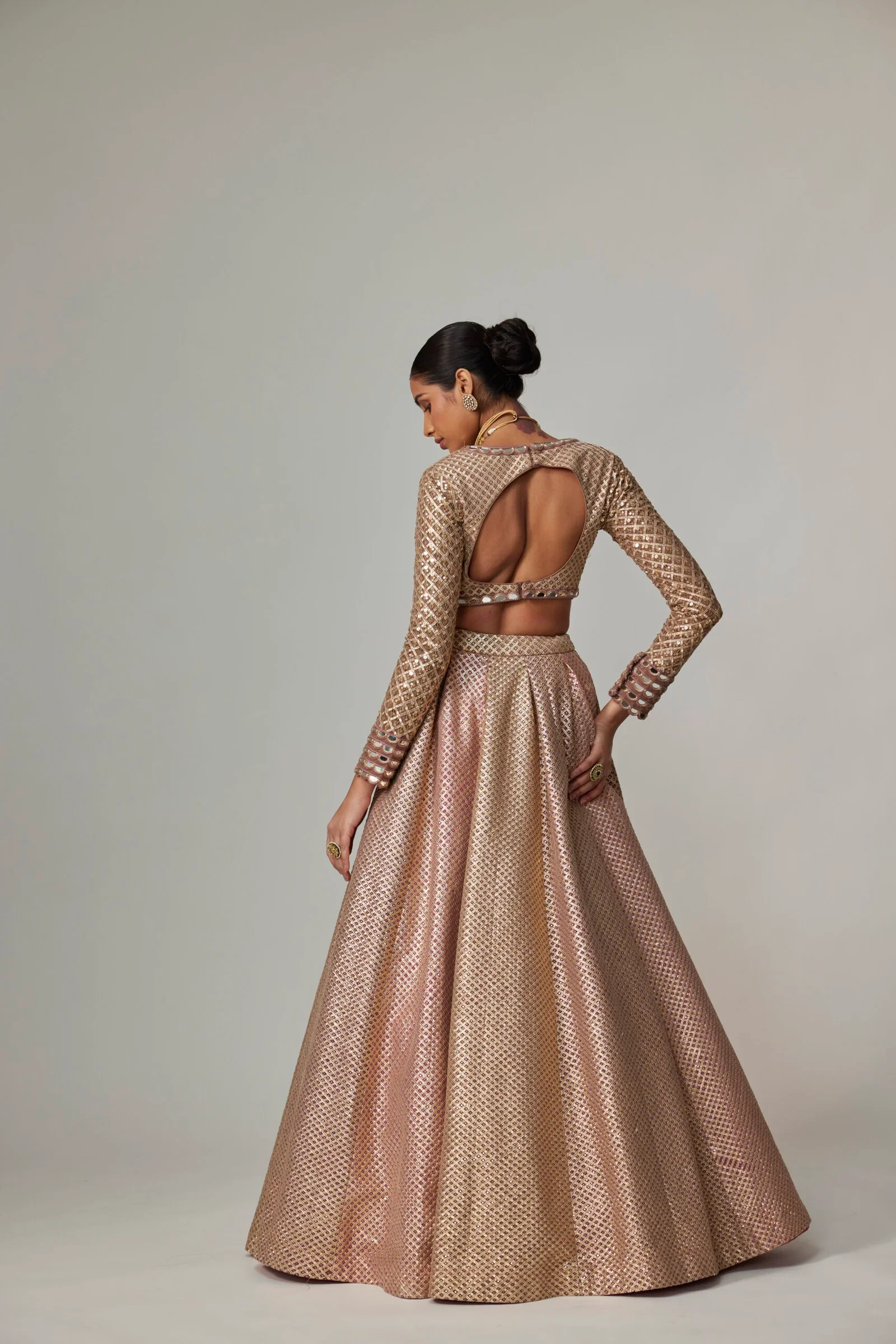 Deep Beige Multicolor V Neck Crop Top With Skirt - Image 4