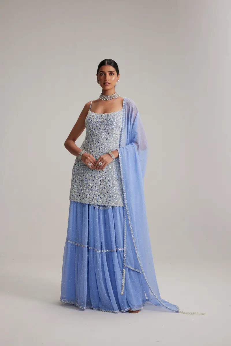 Dew blue kurta and sharara set - Image 4