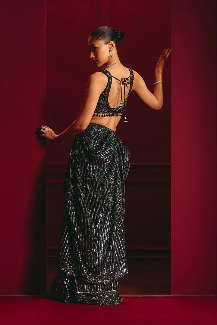Eclipse Of Power Embroidered Saree Set - Image 11
