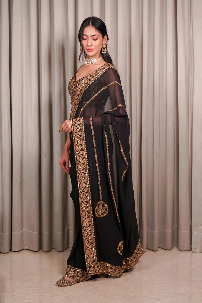 Embroidered Black Saree With Blouse - Image 4