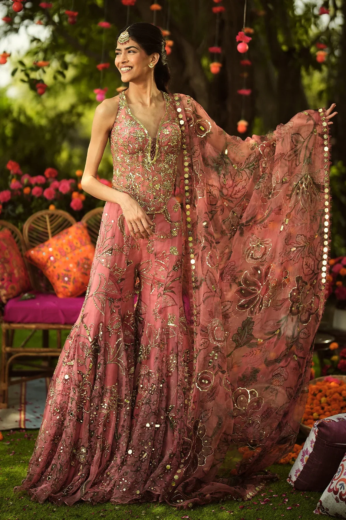 FALAK - Heavy Embroidered Corset Top And Dupatta Gharara - Image 7