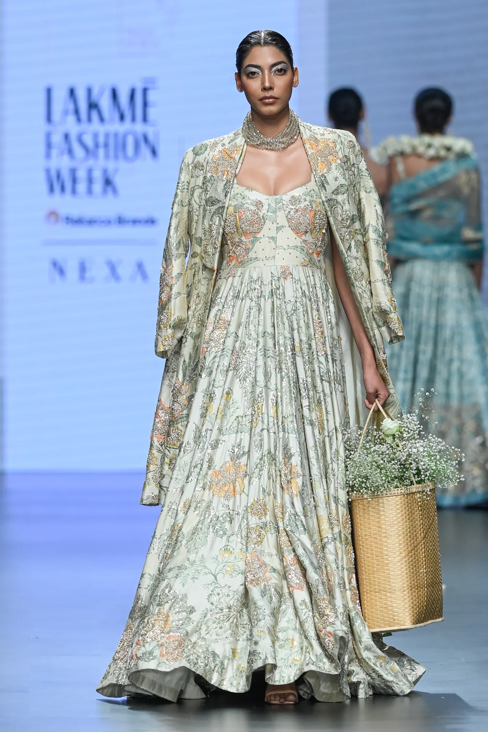 Surveen Chawla - Floral Print Corset Anarkali With Jacket - Image 4