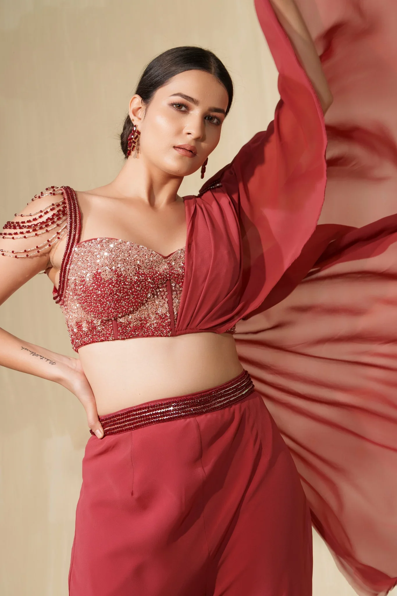 Garnet Rose Handcrafted Sequin And Crystal Shimmer Corset Paired With Flared Pants - Image 2