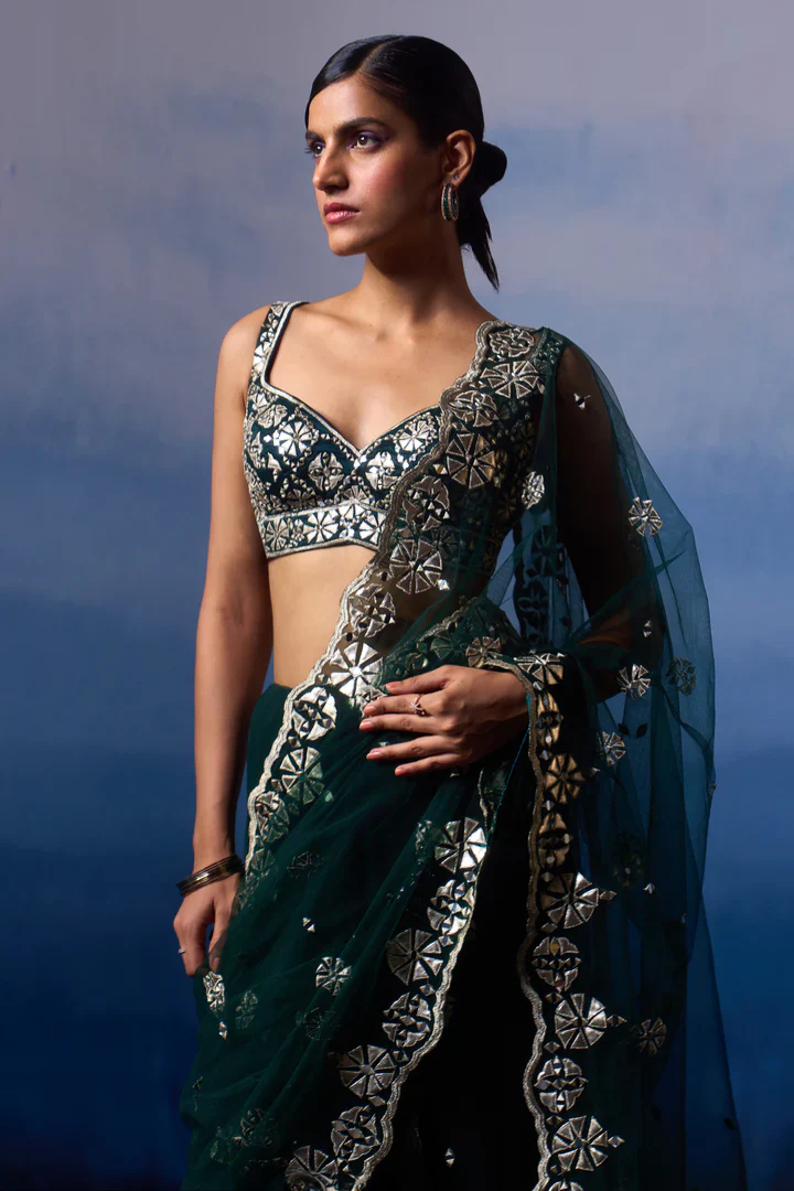 Green Net Saree - Image 3