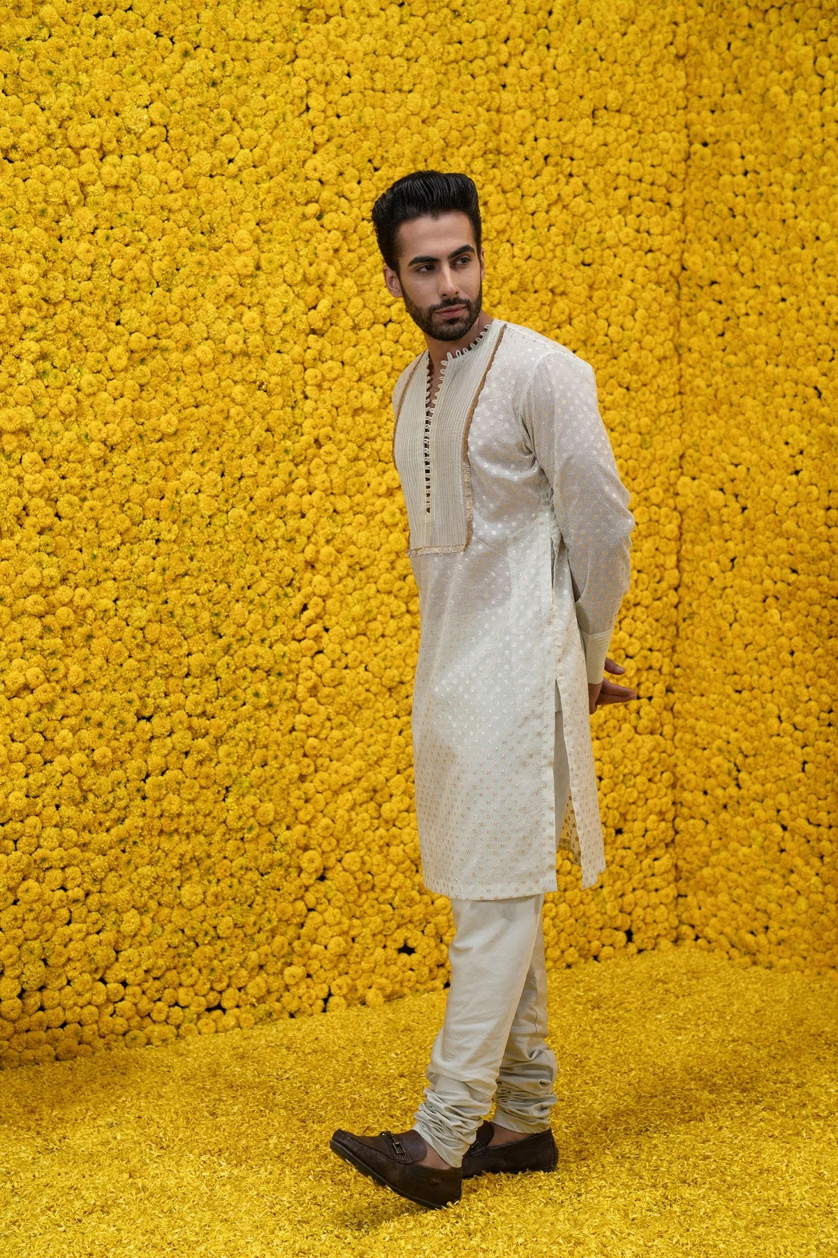 Green Raziq Banarasi Chanderi Kurta Set - Image 4