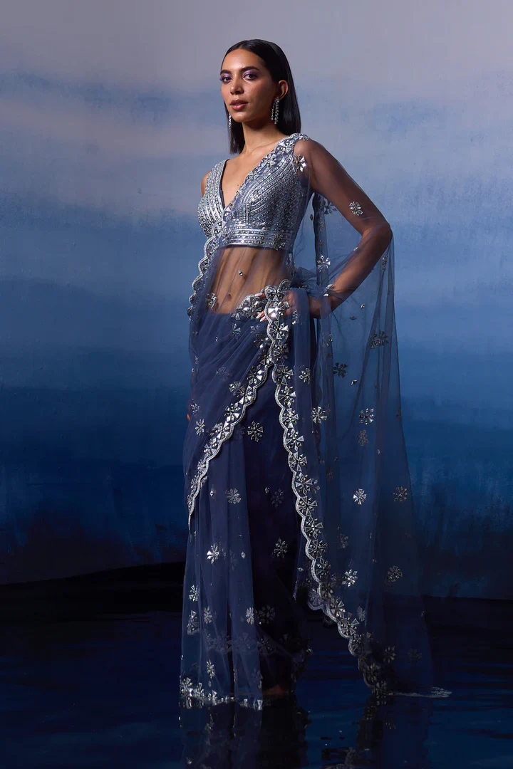 Grey Net Saree - Image 2