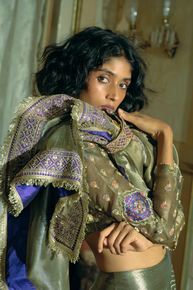 Grey Silk Zari-Tissue Lehenga Set - Image 3