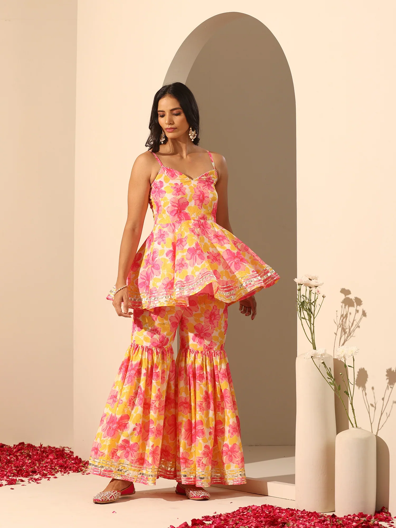 Gul Rangrez Sharara Set - Image 3