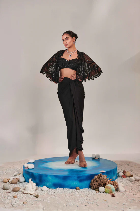 Hand Embroidered Scallop Short Cape - Image 3