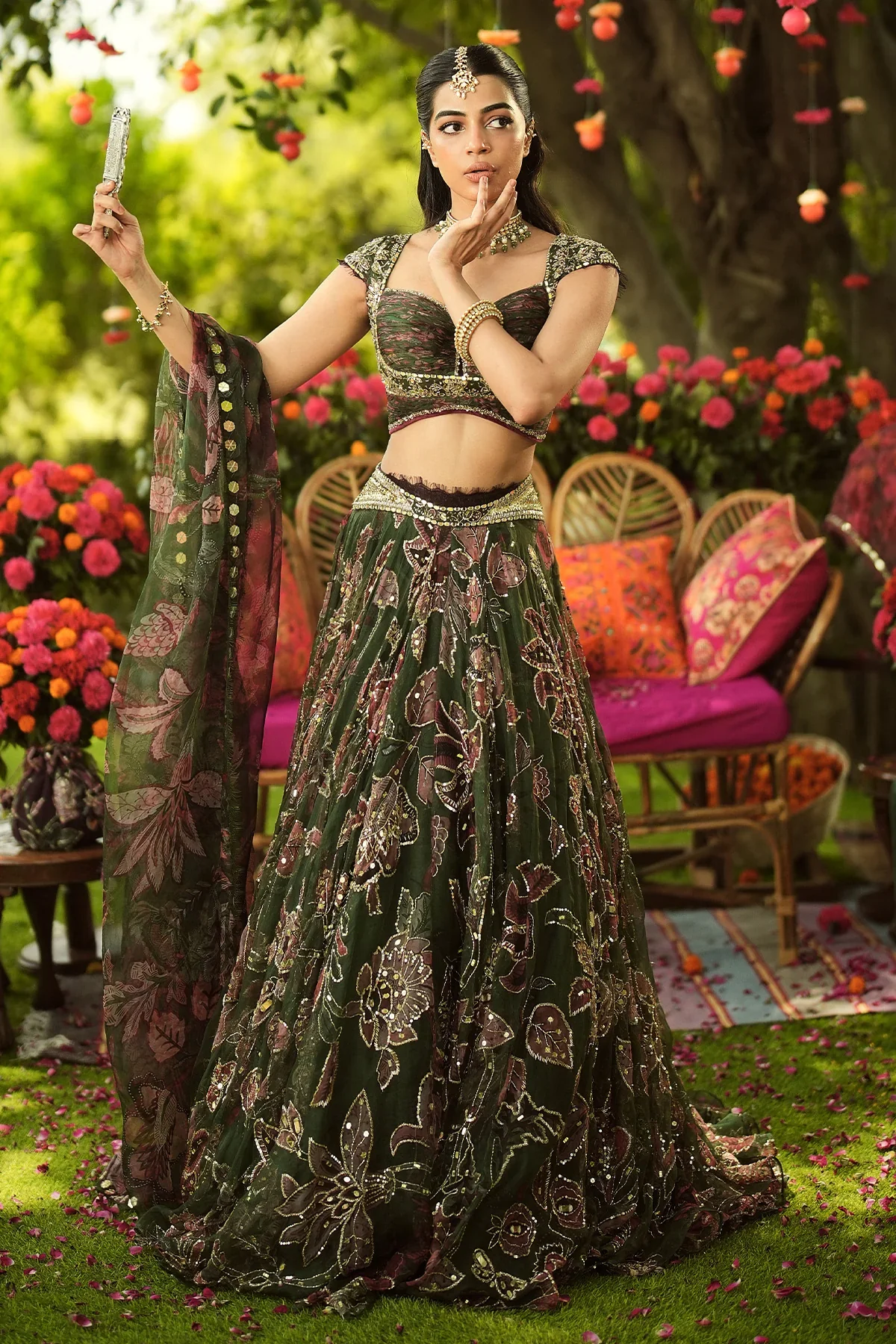 Heavy Embroidered Lehenga With Lace Detailing Dupatta Blouse - Image 4