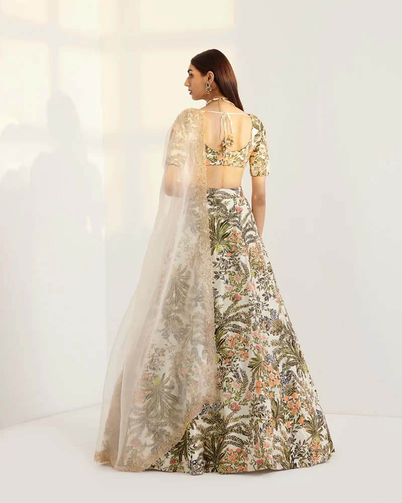 Heavy Lehenga Set - Image 8