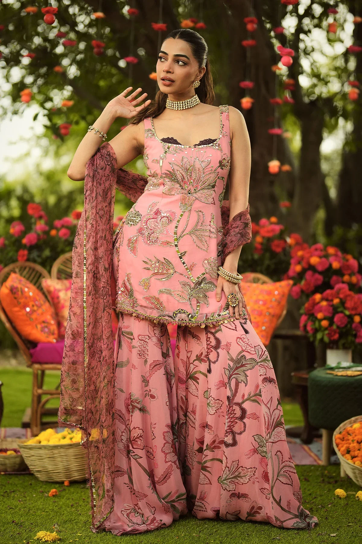 HIBA - Embroidered Suit With Lace Detailing Paired With Flared Sharara