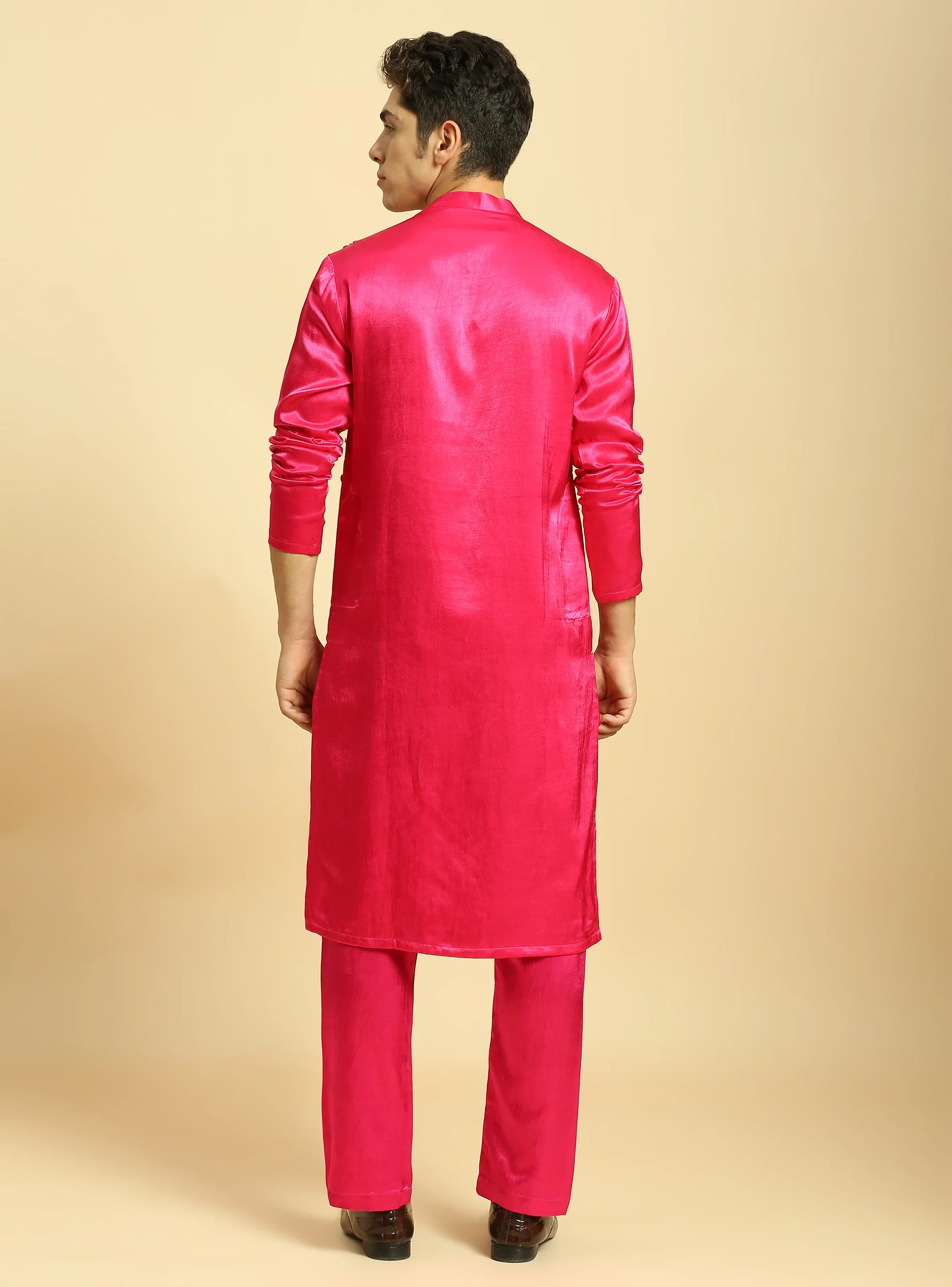 Hot Pink Embroiderd Kurta With Pant - Image 5