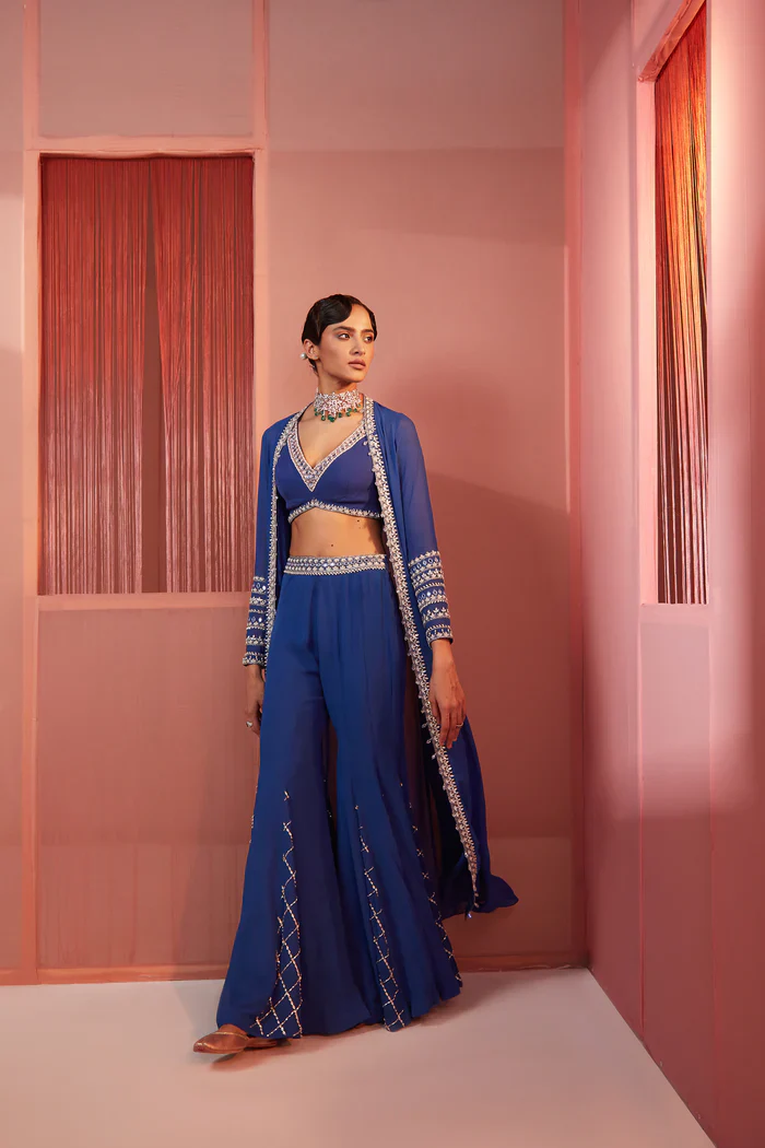 Ink blue sharara and cape set - Image 4