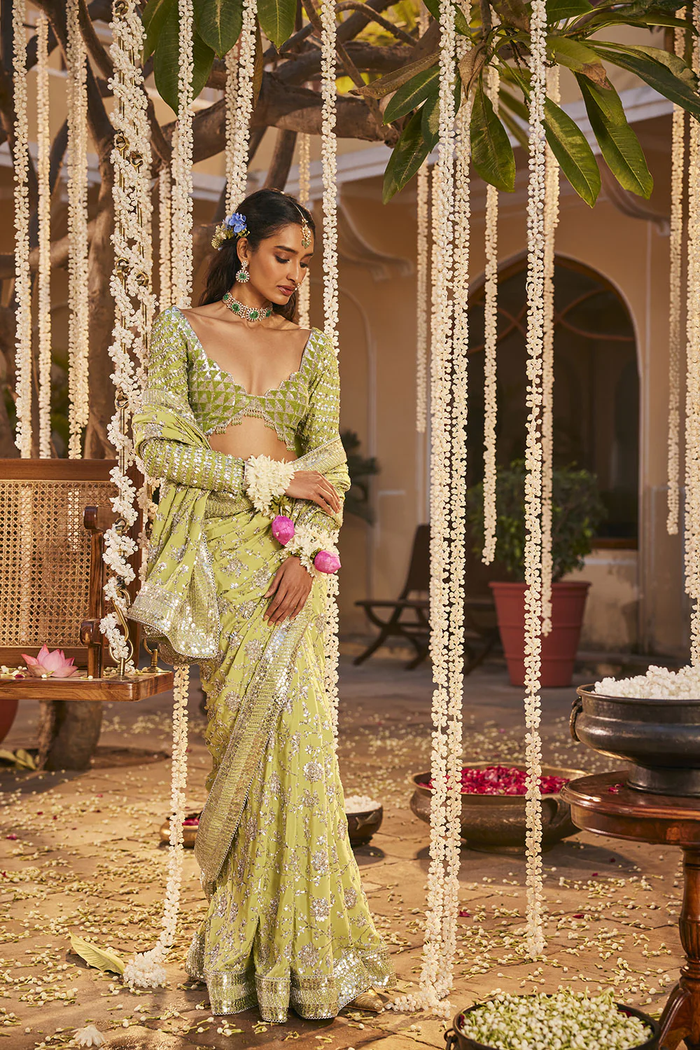 IVAT Exquisite Saree Set - Image 2