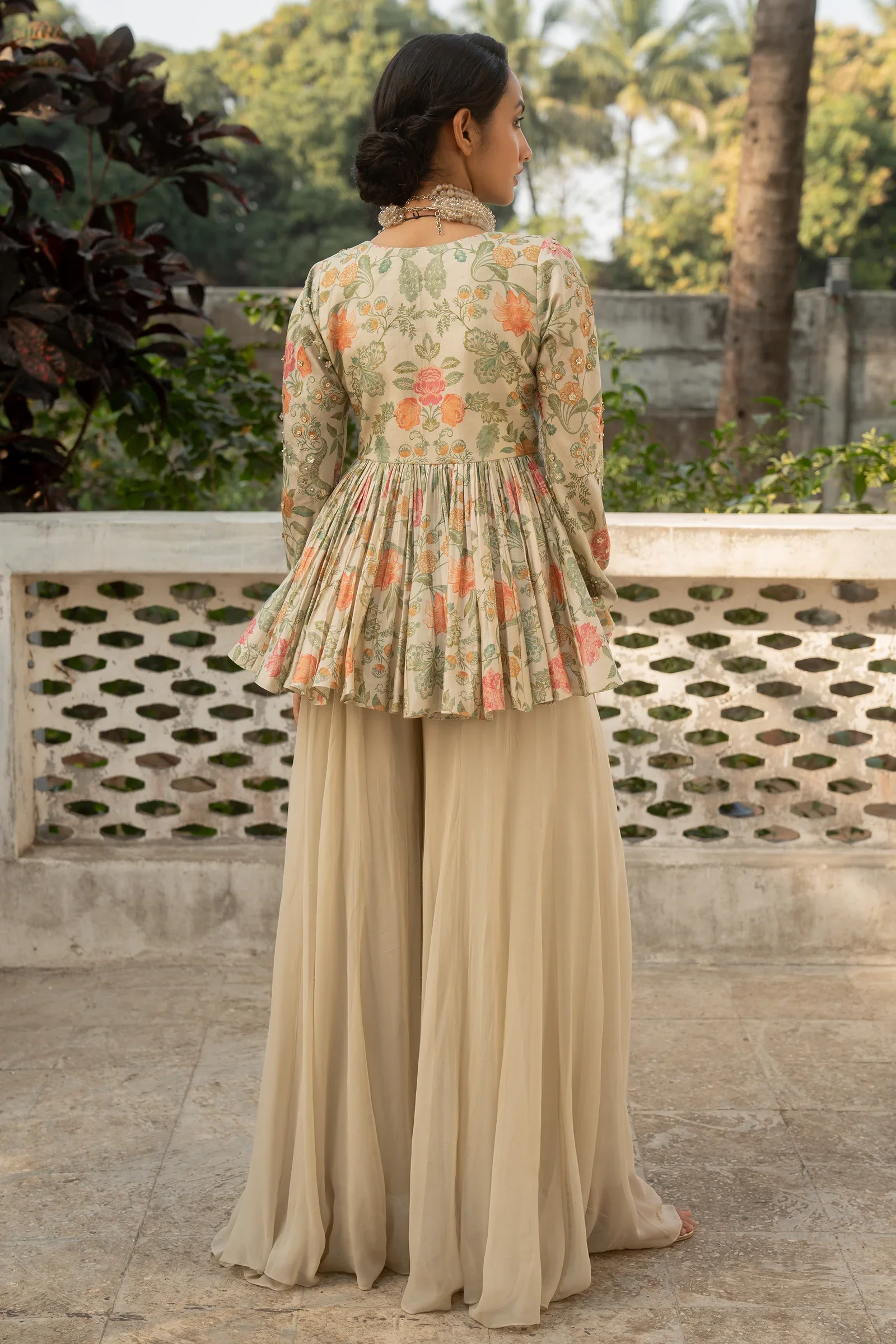 Ivory Floral Print Embroidered Peplum Set With Palazzo Pants - Image 3