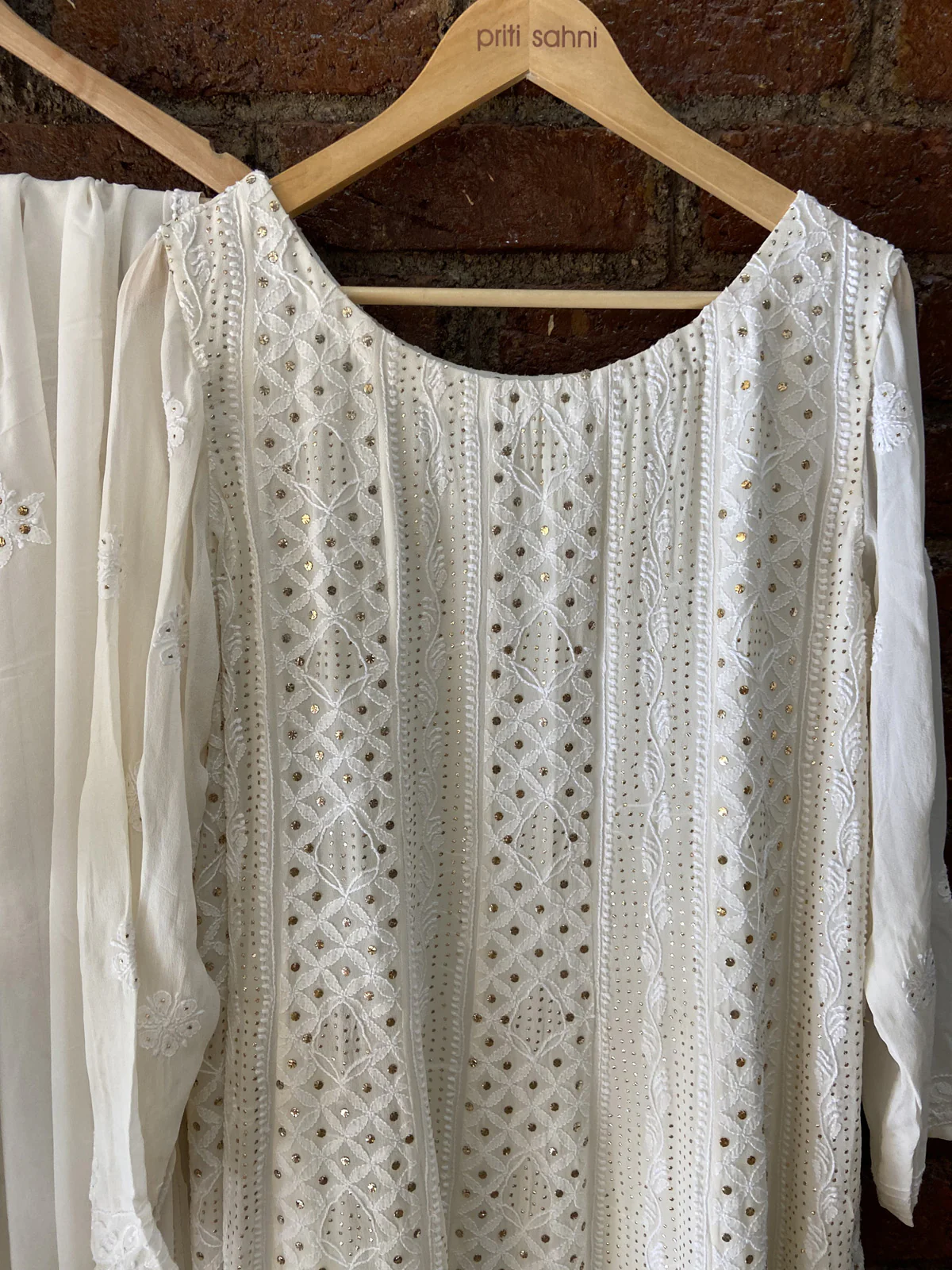 Ivory Lucknowi Anarkali Set - Image 4