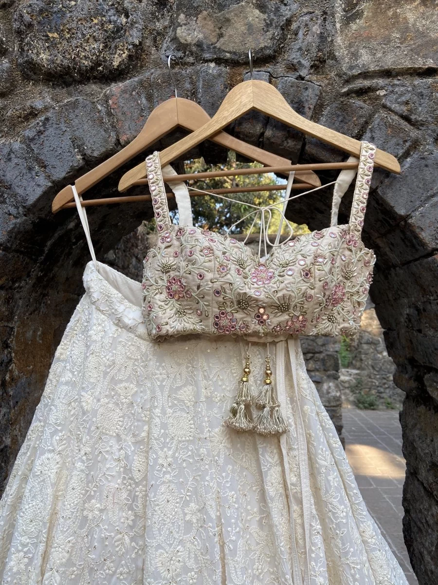 Ivory Lucknowi Lehenga Set - Image 3