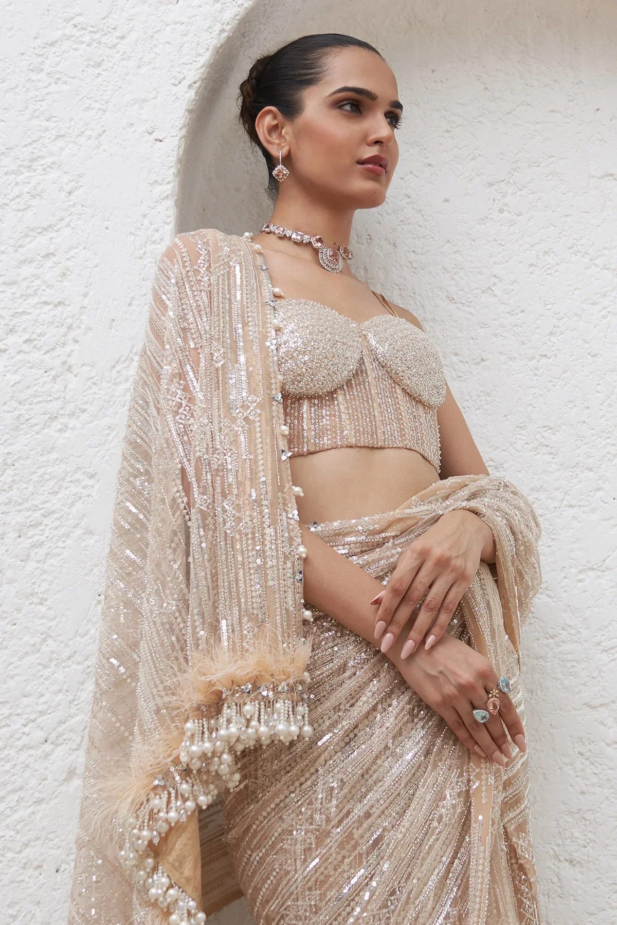 Kabira Embroidered Saree With Blouse - Image 4