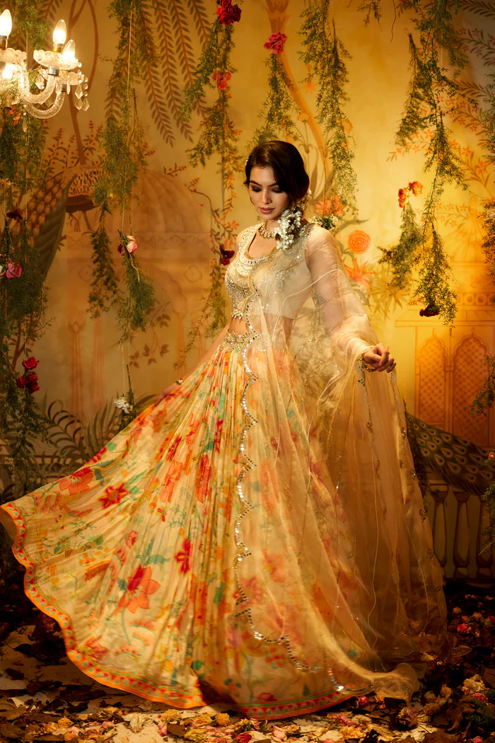 KAMAL-LATA Lehenga - Image 4