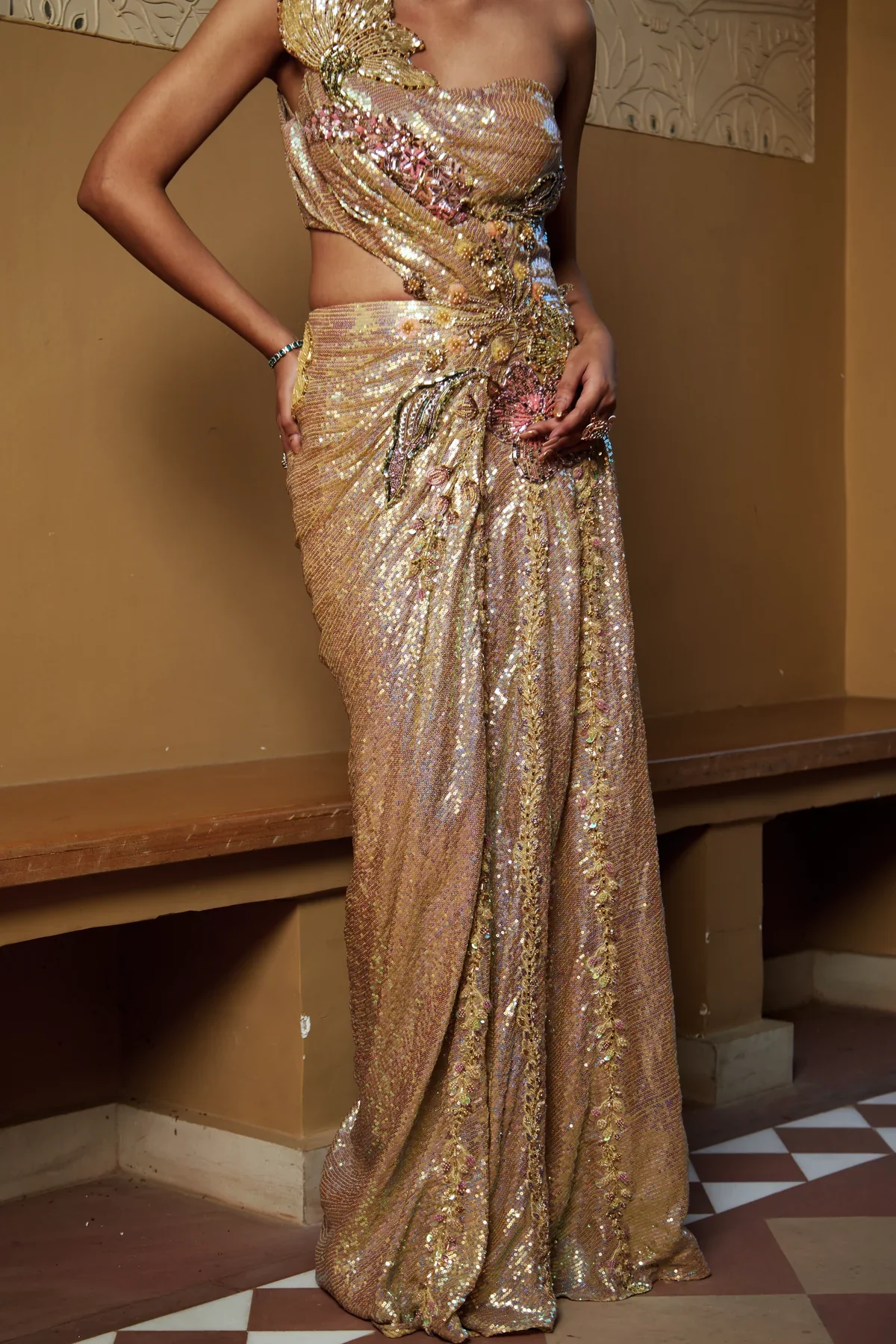 Moledro - Saveri Saree - Lilly's Boutique London - Image 5