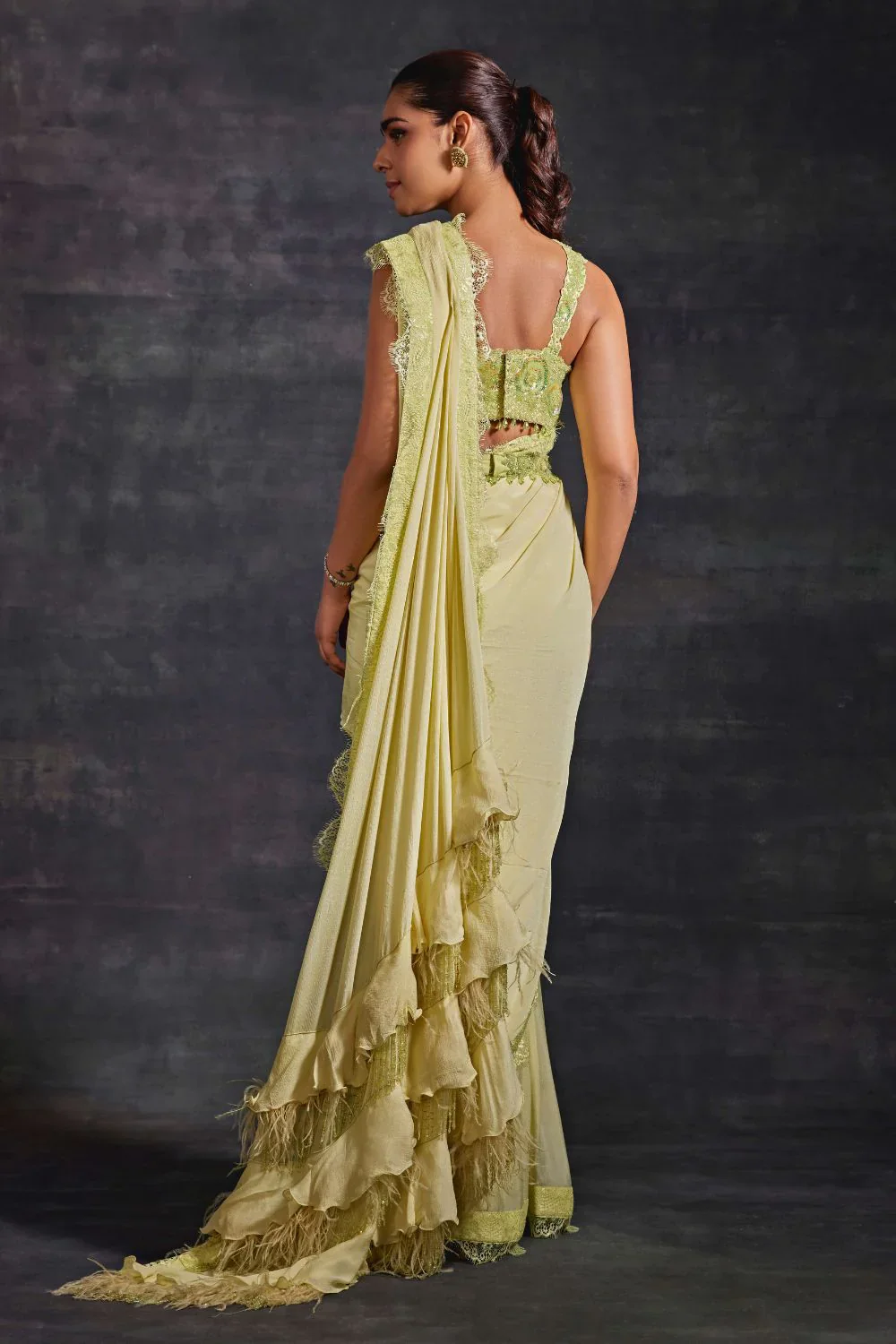 Nazm Ruffle Saree Set - Image 3