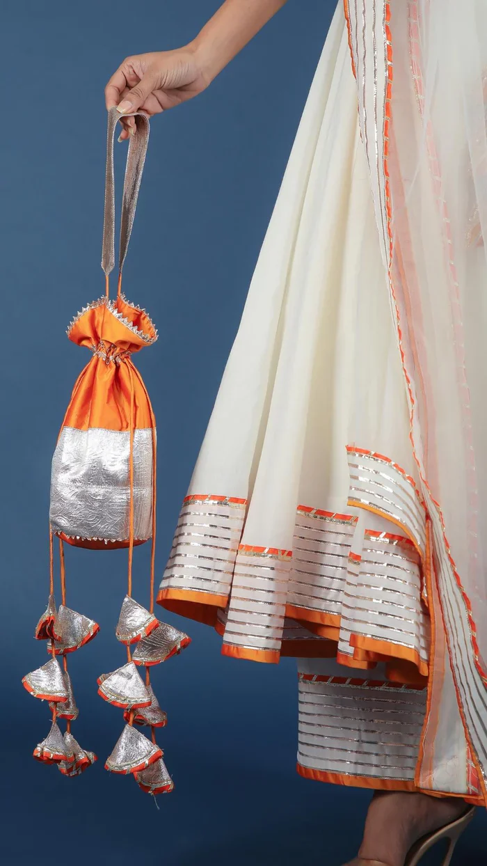 Noor cotton silk off white anarkali set with potli - Image 2