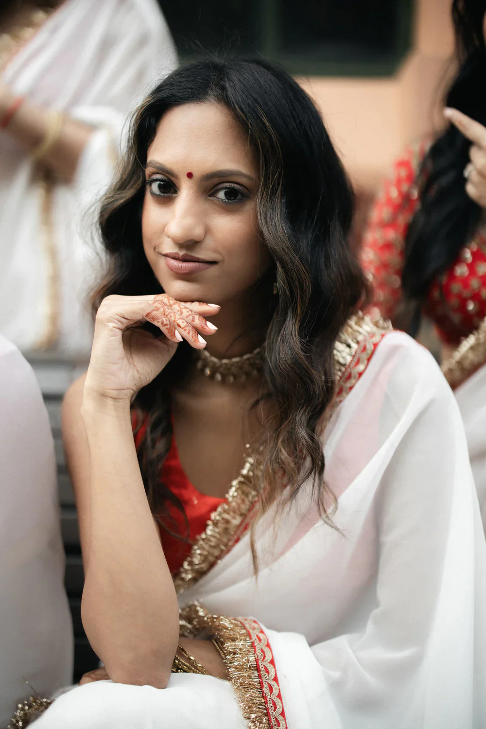 Noor Ivory Pre Stiched Saree Set - Image 2