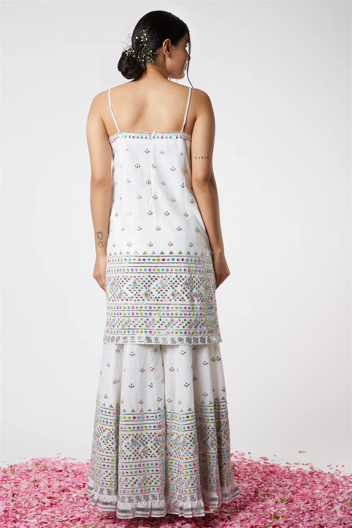 Noor strappy sharara set - Image 4
